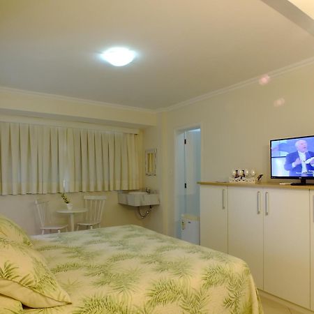 Videiras Palace Hotel Кашуэйра-Паулиста Номер фото